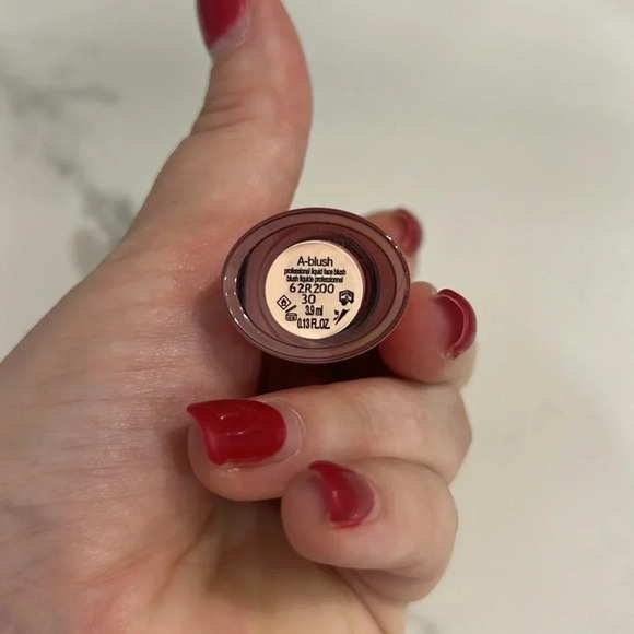 Giorgio Armani Liquid Blush - Picture 3 of 4